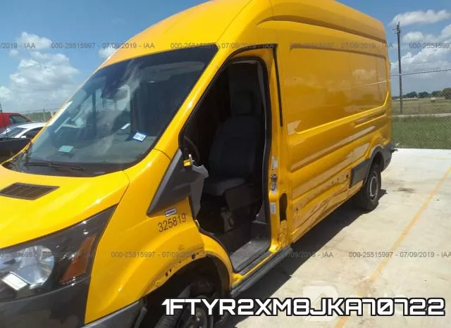 1FTYR2XM8JKA70722_6.webp