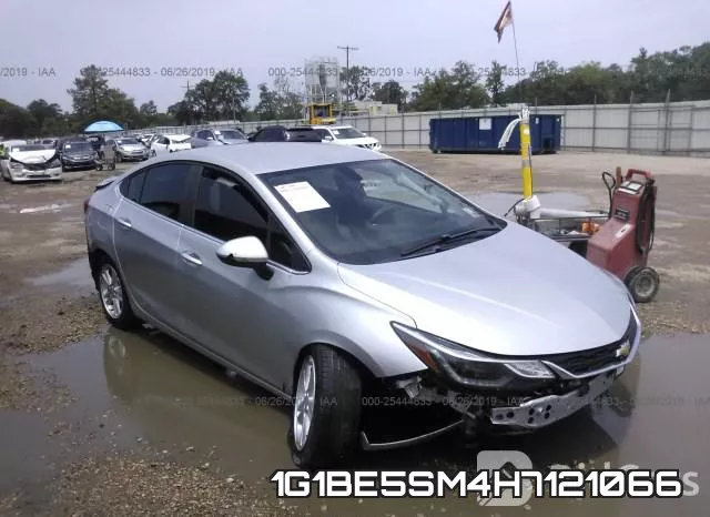 1G1BE5SM4H7121066