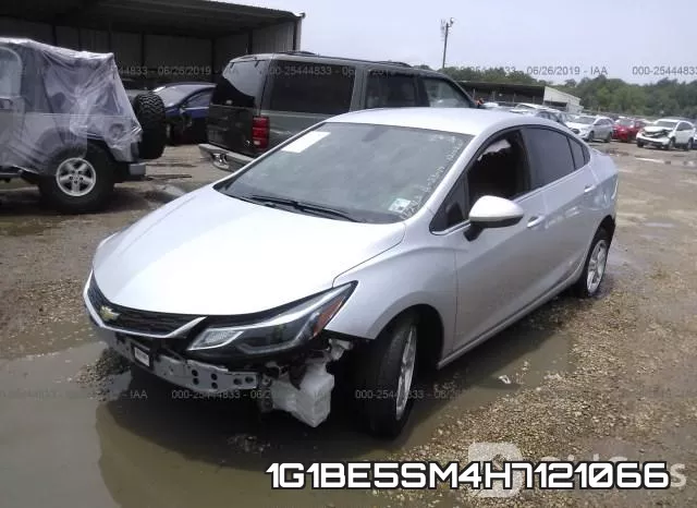 1G1BE5SM4H7121066_2.webp