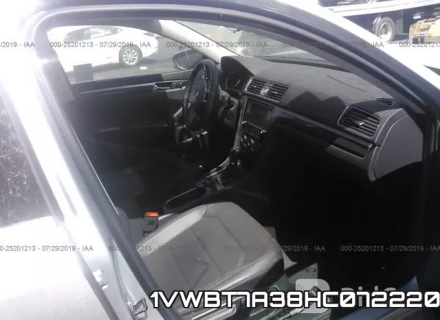 1VWBT7A38HC072220_5.webp