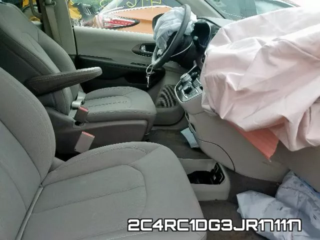 2C4RC1DG3JR171117_5.webp