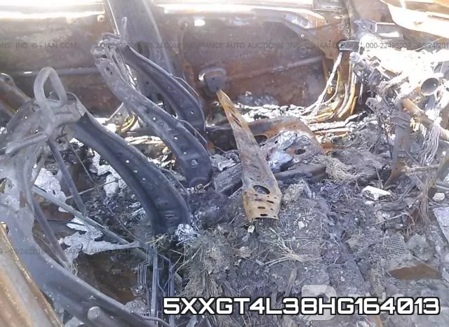 5XXGT4L38HG164013_5.webp