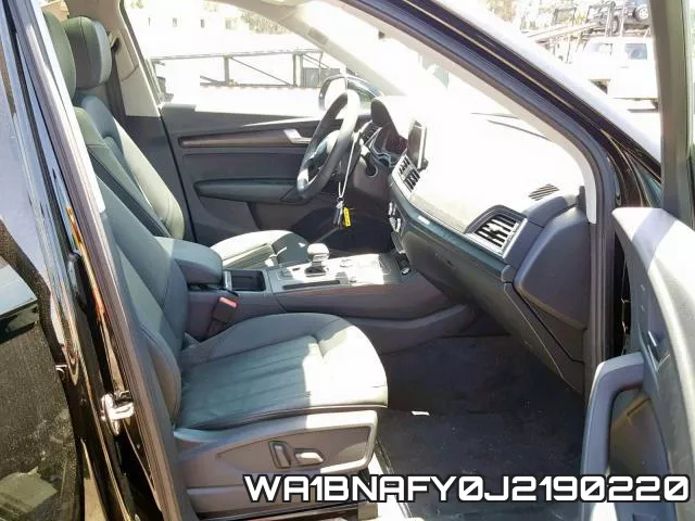 WA1BNAFY0J2190220_5.webp