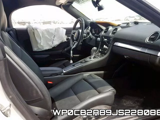 WP0CB2A89JS228088_5.webp