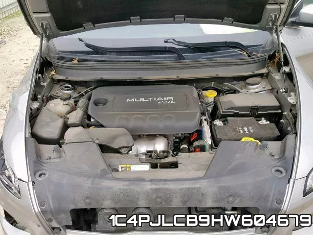 1C4PJLCB9HW604679_7.webp
