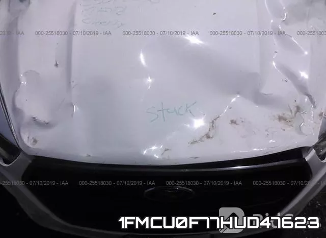 1FMCU0F77HUD47623_10.webp