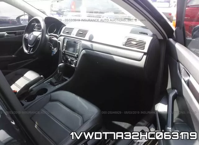 1VWDT7A32HC063179_5.webp