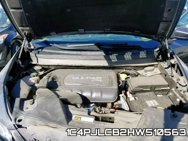 1C4PJLCB2HW510563_7.webp