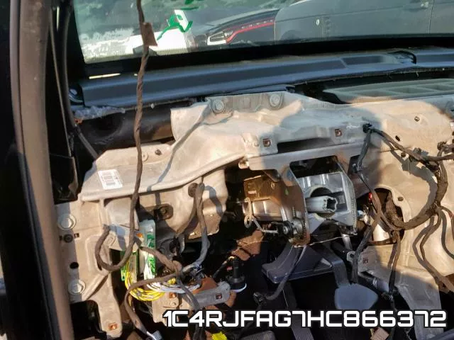 1C4RJFAG7HC866372_8.webp