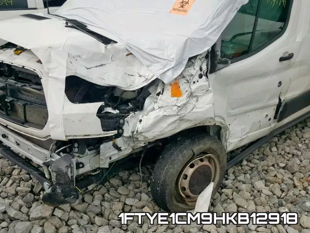 1FTYE1CM9HKB12918_10.webp