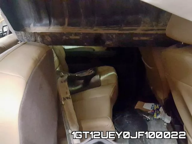 1GT12UEY0JF100022