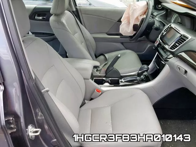 1HGCR3F83HA010143_5.webp
