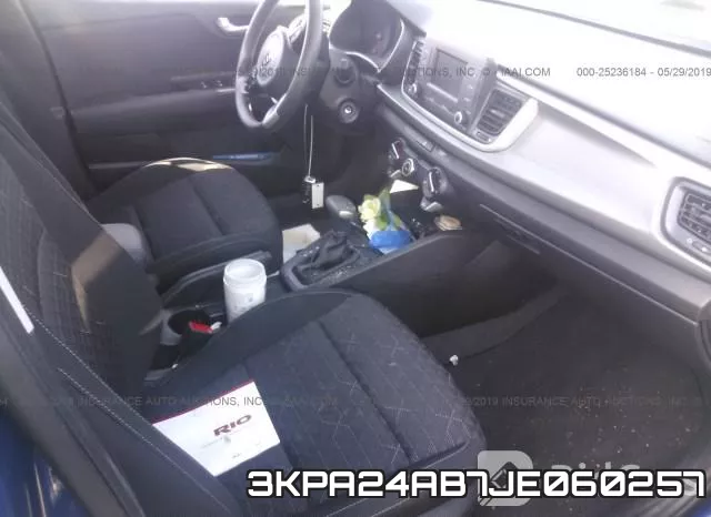 3KPA24AB7JE060257_5.webp