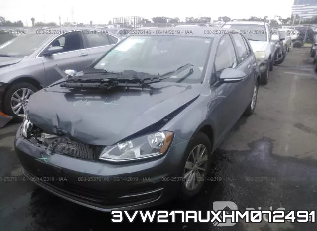 3VW217AUXHM072491_2.webp