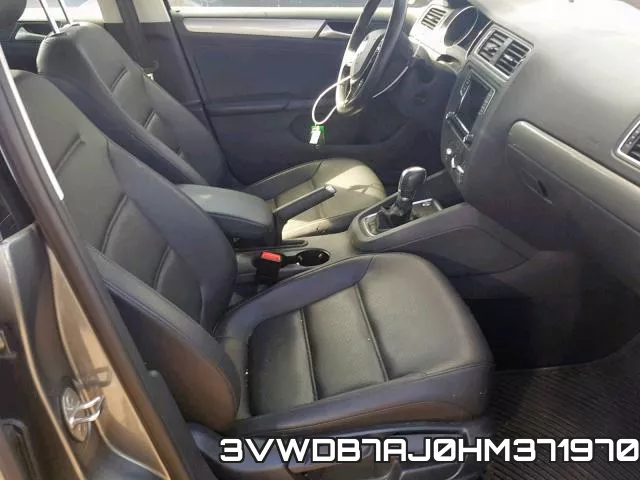 3VWDB7AJ0HM371970