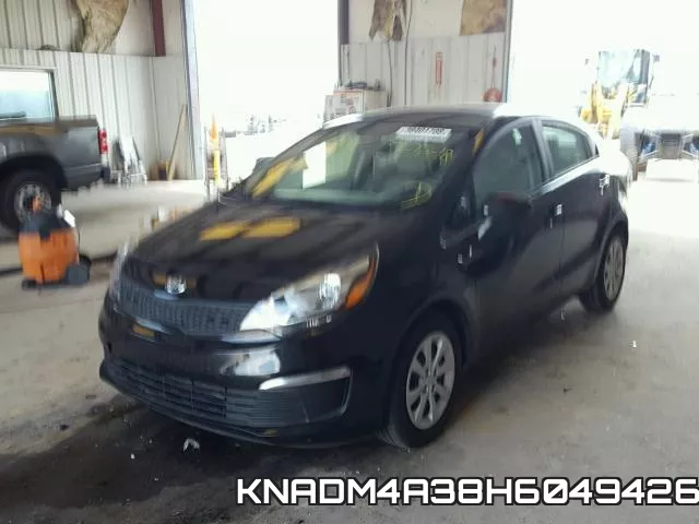 KNADM4A38H6049426_2.webp