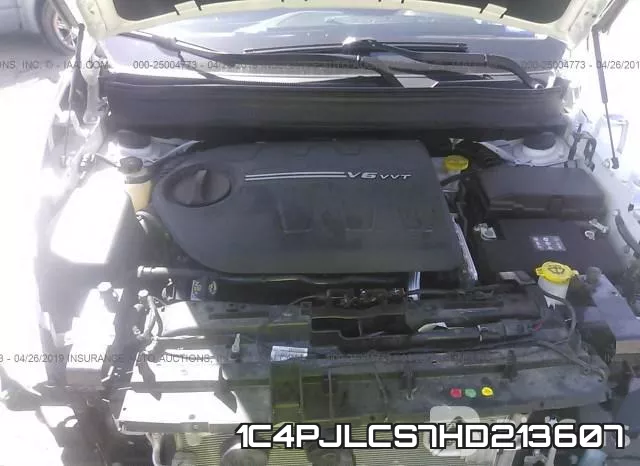 1C4PJLCS7HD213607_10.webp