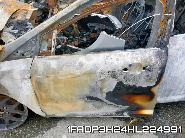 1FADP3H24HL224991_10.webp