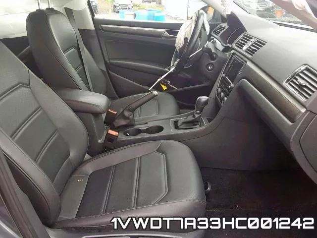 1VWDT7A33HC001242_5.webp