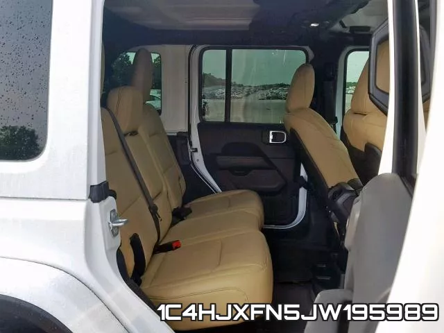 1C4HJXFN5JW195989_6.webp