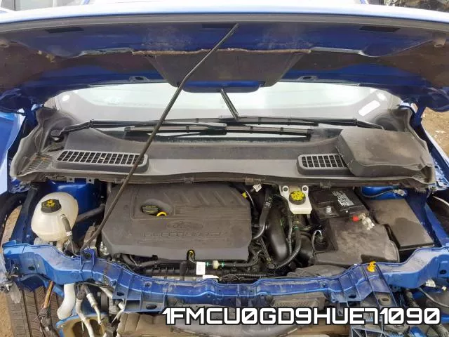 1FMCU0GD9HUE71090_7.webp