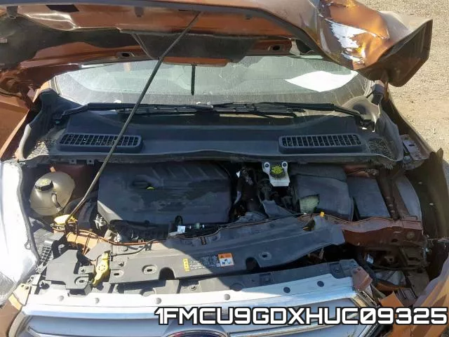 1FMCU9GDXHUC09325_7.webp