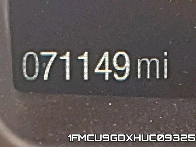 1FMCU9GDXHUC09325_8.webp