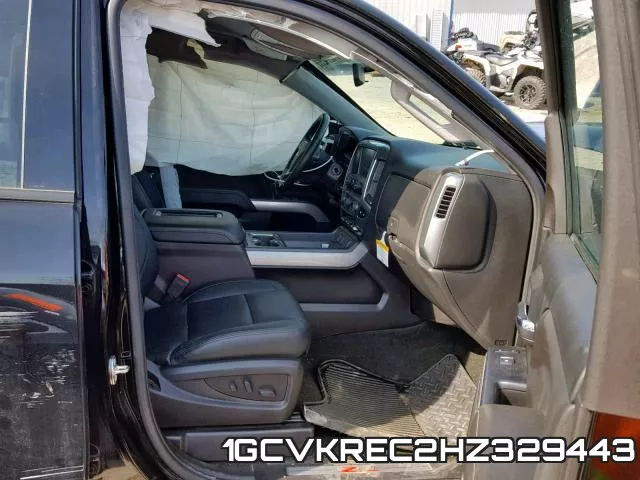 1GCVKREC2HZ329443_5.webp