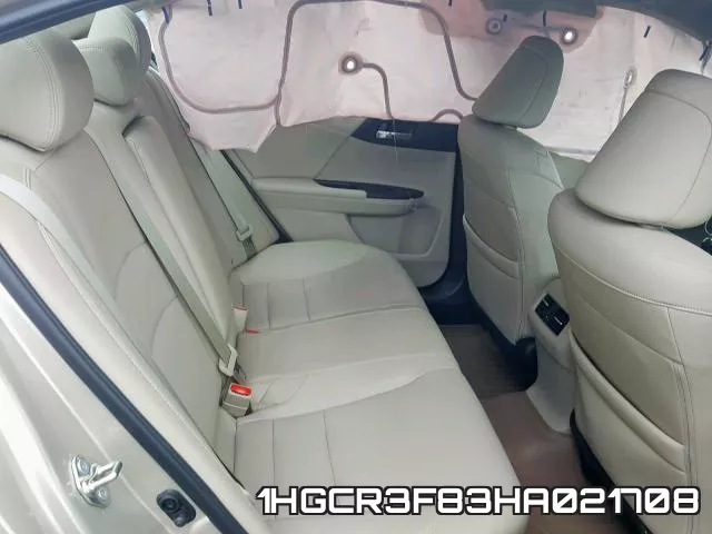 1HGCR3F83HA021708_6.webp