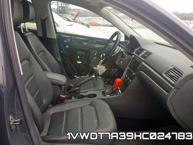 1VWDT7A39HC024783_5.webp