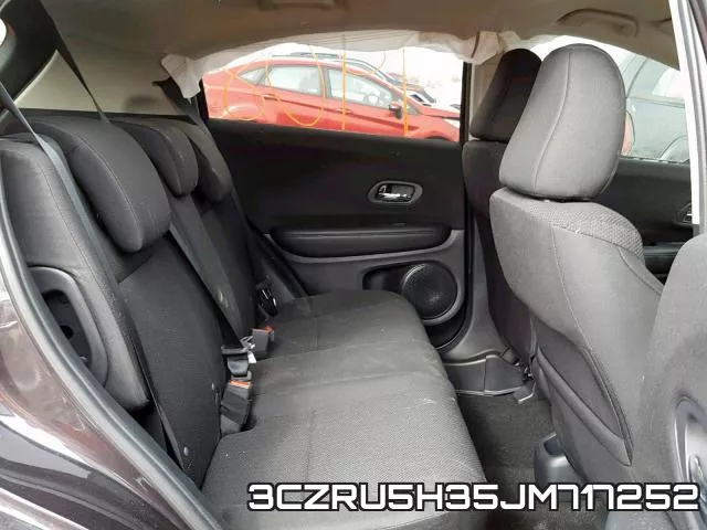 3CZRU5H35JM717252_6.webp