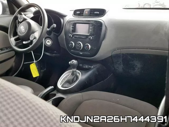 KNDJN2A26H7444391_9.webp
