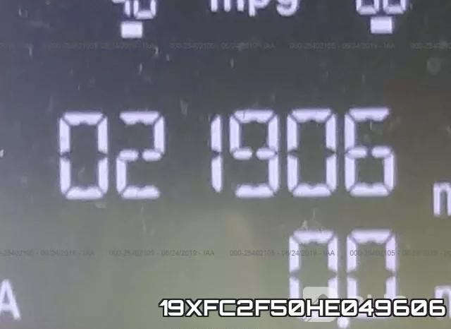 19XFC2F50HE049606_7.webp