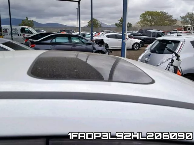 1FADP3L92HL206090_9.webp