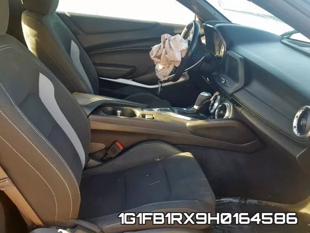 1G1FB1RX9H0164586_5.webp