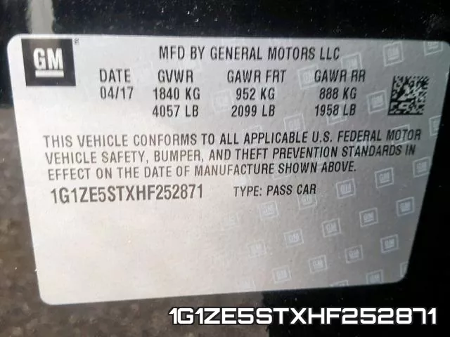 1G1ZE5STXHF252871_10.webp