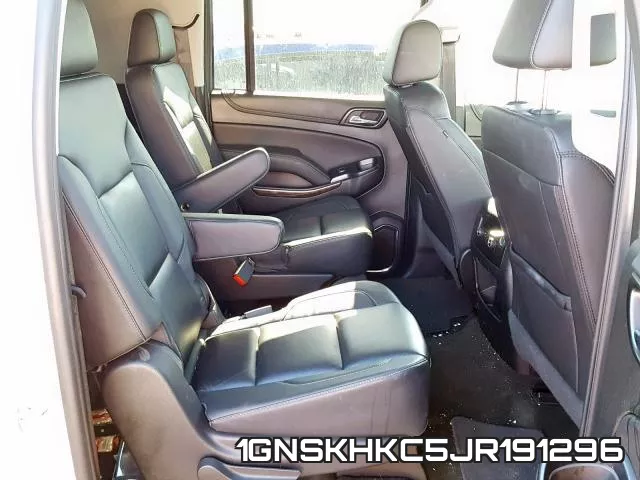 1GNSKHKC5JR191296_6.webp