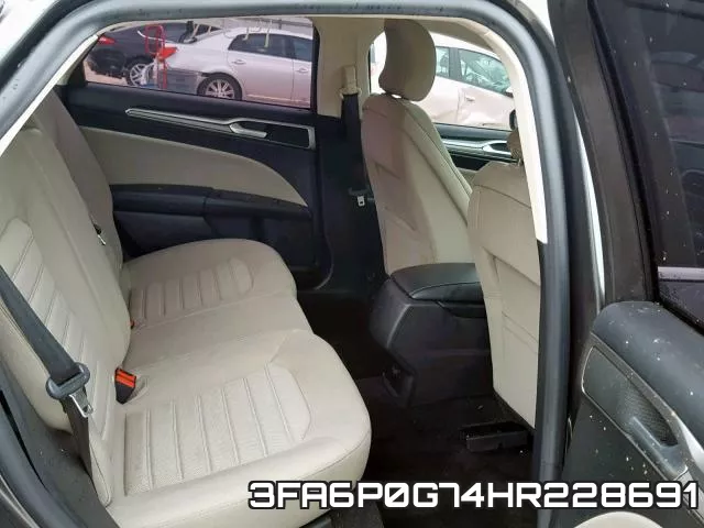 3FA6P0G74HR228691_6.webp