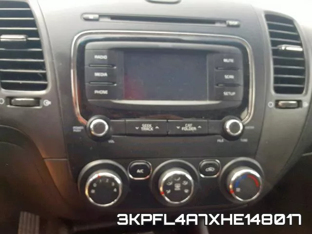 3KPFL4A7XHE148017_9.webp