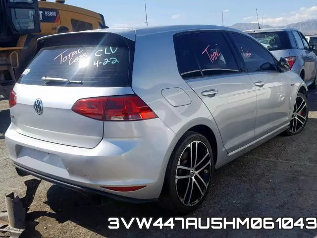 3VW447AU5HM061043_4.webp