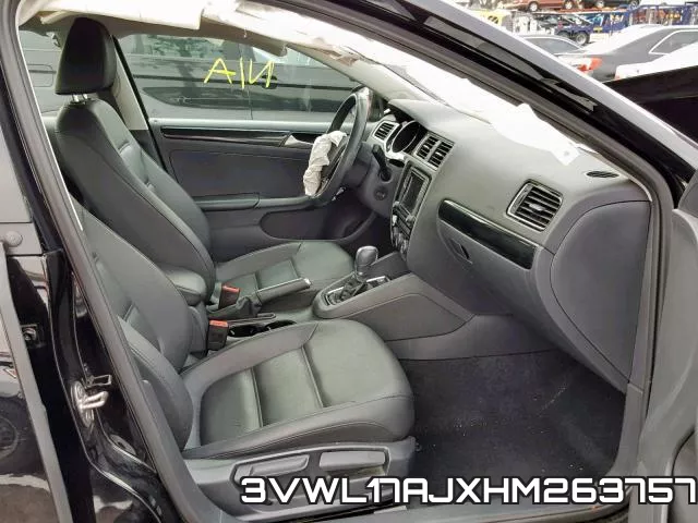 3VWL17AJXHM263757_5.webp