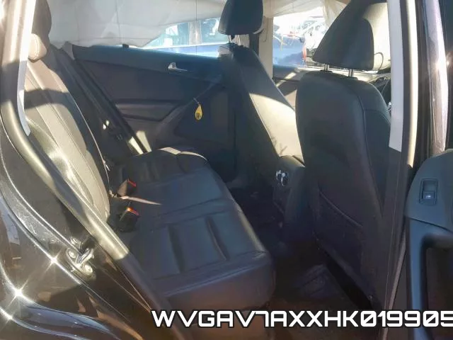 WVGAV7AXXHK019905_6.webp