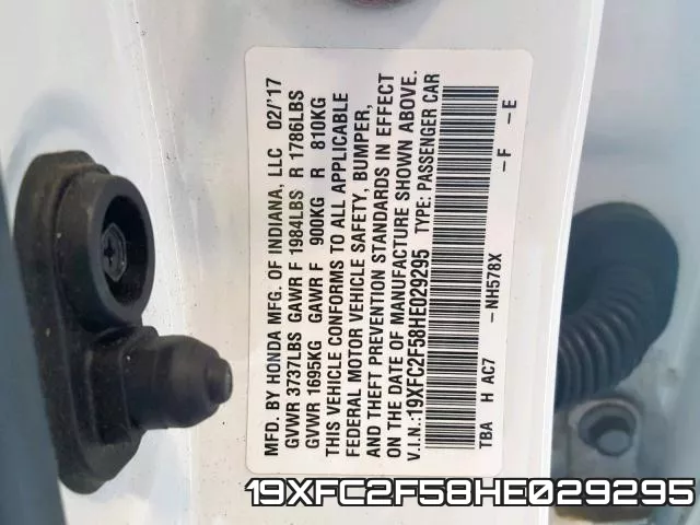 19XFC2F58HE029295_10.webp