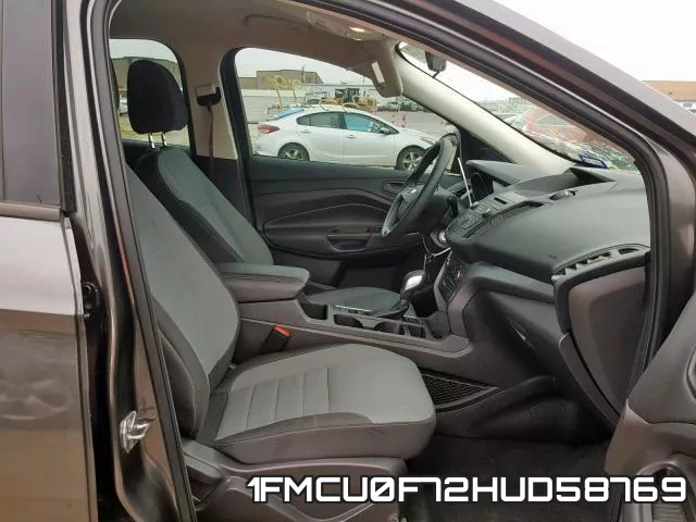 1FMCU0F72HUD58769_5.webp