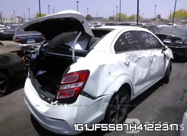 1G1JF5SB7H4122317_4.webp