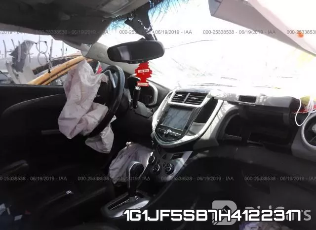 1G1JF5SB7H4122317_5.webp