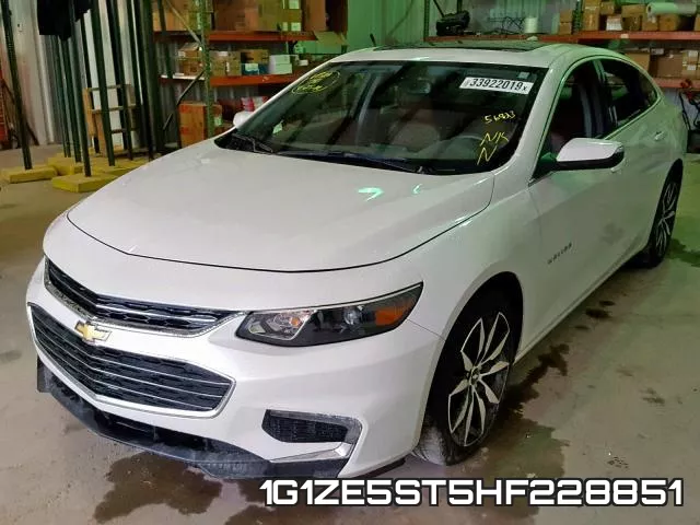1G1ZE5ST5HF228851