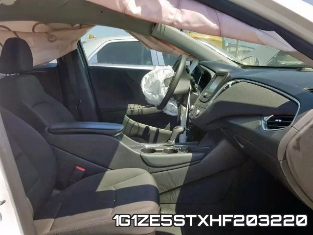 1G1ZE5STXHF203220_5.webp