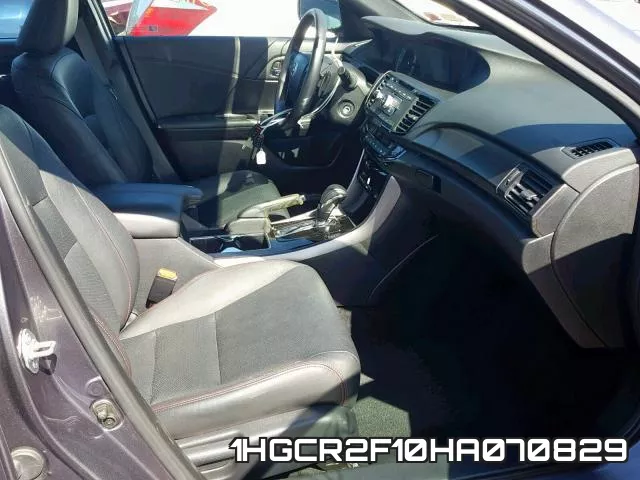 1HGCR2F10HA070829_5.webp
