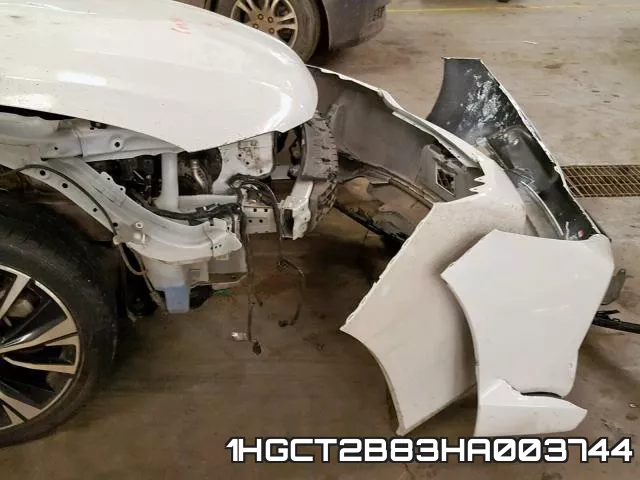 1HGCT2B83HA003744_9.webp